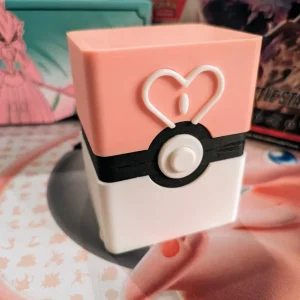 Deck Box "Love Ball" (Bola Amorosa) con Cierre Magnético para Pokémon TCG