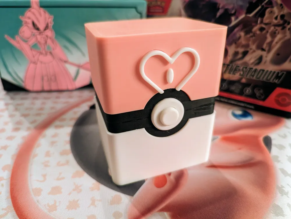 Deck Box "Love Ball" (Bola Amorosa) con Cierre Magnético para Pokémon TCG