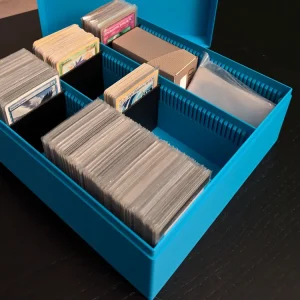 Mega Caja de Almacenamiento TCG - Edición 3 en 1 (Gran Capacidad)