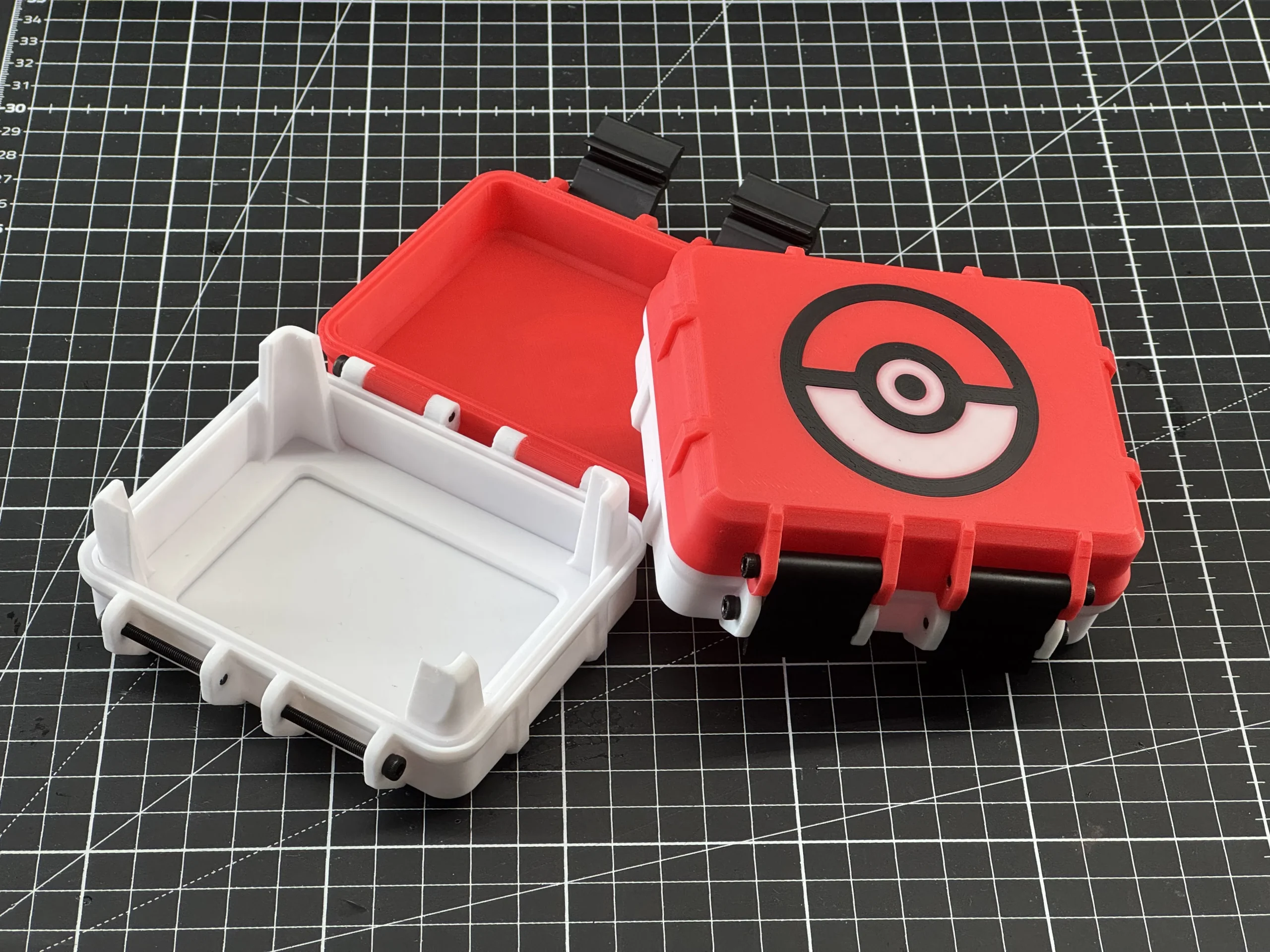 Caja Rígida Táctica (Rugged Box) para Mazo Pokémon - Imagen 2
